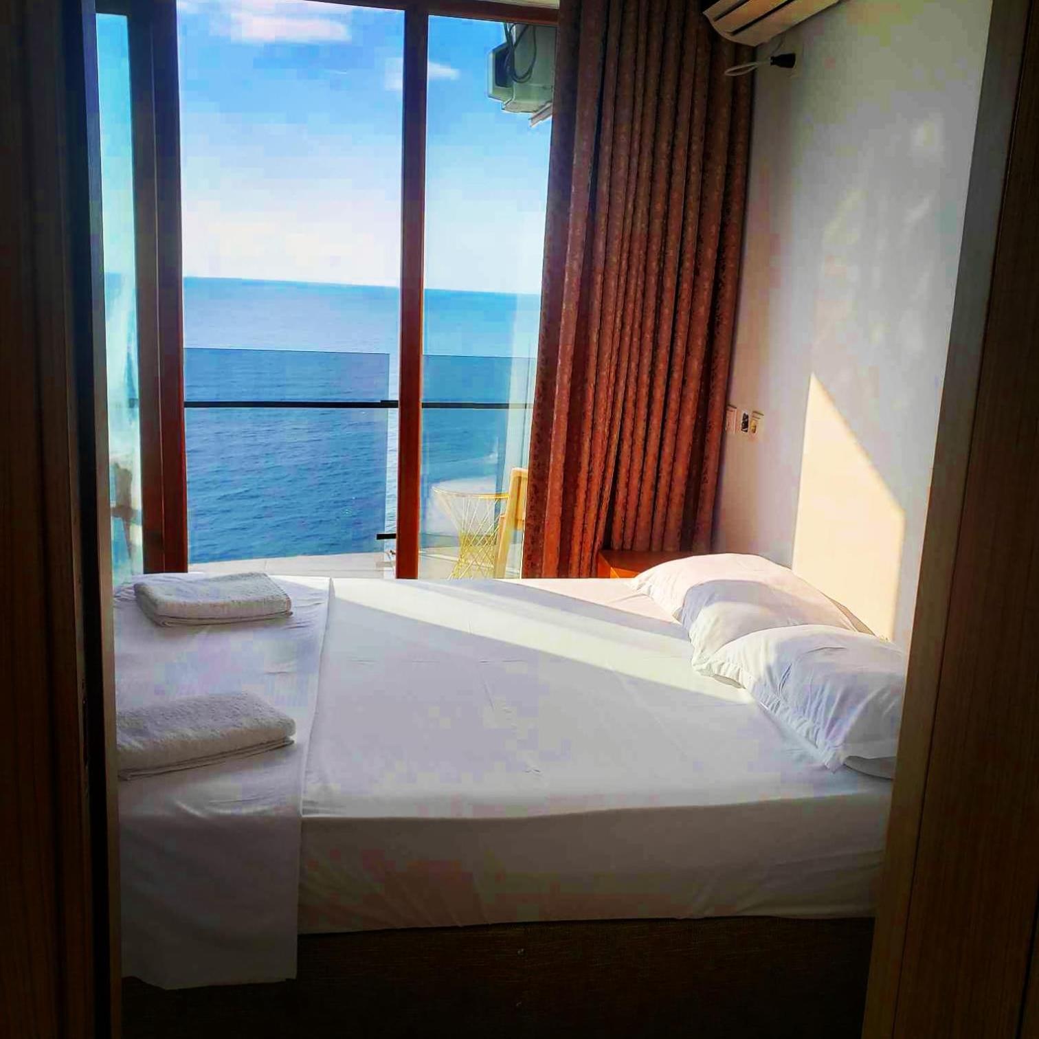 Selazir Apart Hotel Batumi Esterno foto